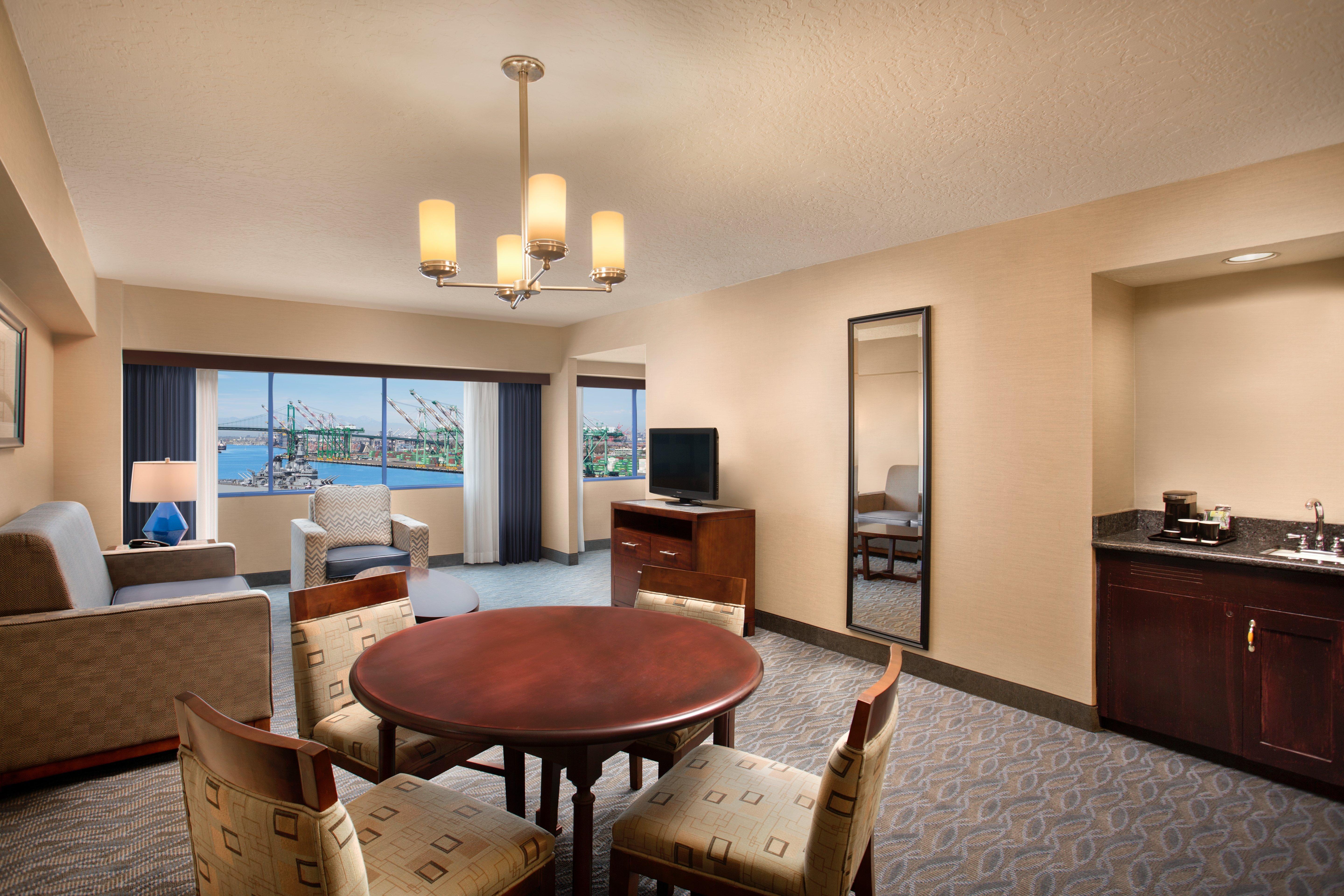 Crowne Plaza Hotel Los Angeles Harbor By Ihg Bagian luar foto