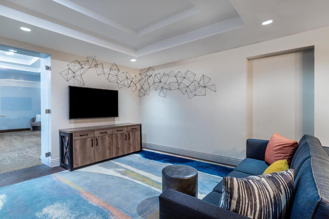 Crowne Plaza Hotel Los Angeles Harbor By Ihg Bagian luar foto